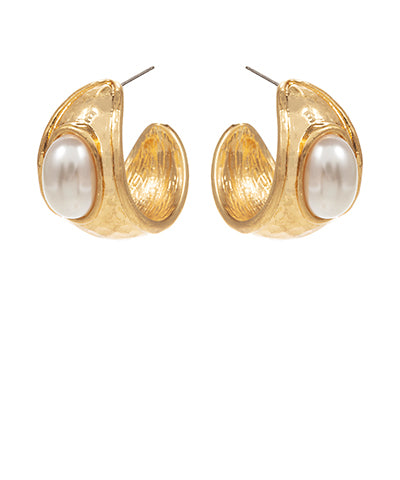 Pearl Accent Ring Shaped Hoops
